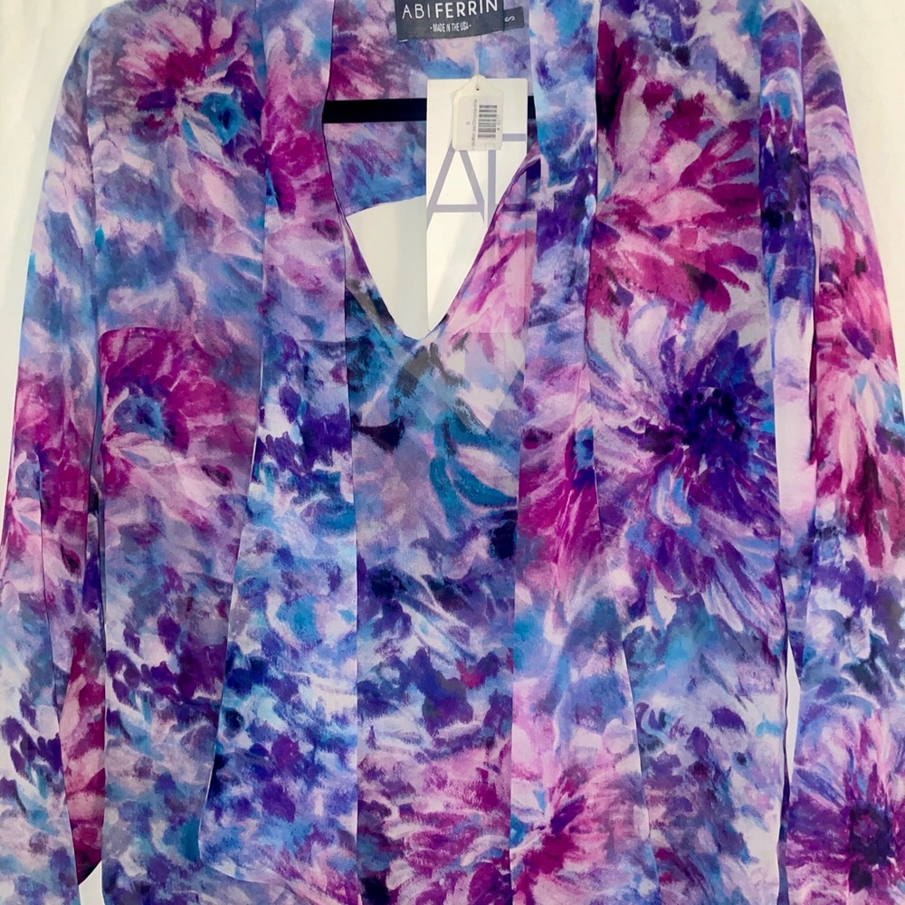 Silk Floral Print Dress Shirt With Ties & Cutout In The Back By Abi Ferrin New - Picture 5 of 16